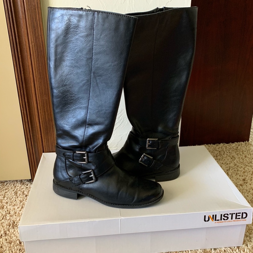 Black Tall boots with buckled and zippers